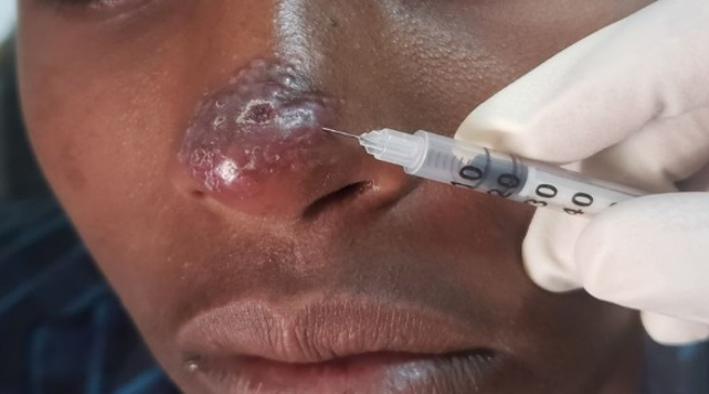 Haqiqiy er va xotin porno tomosha qiling